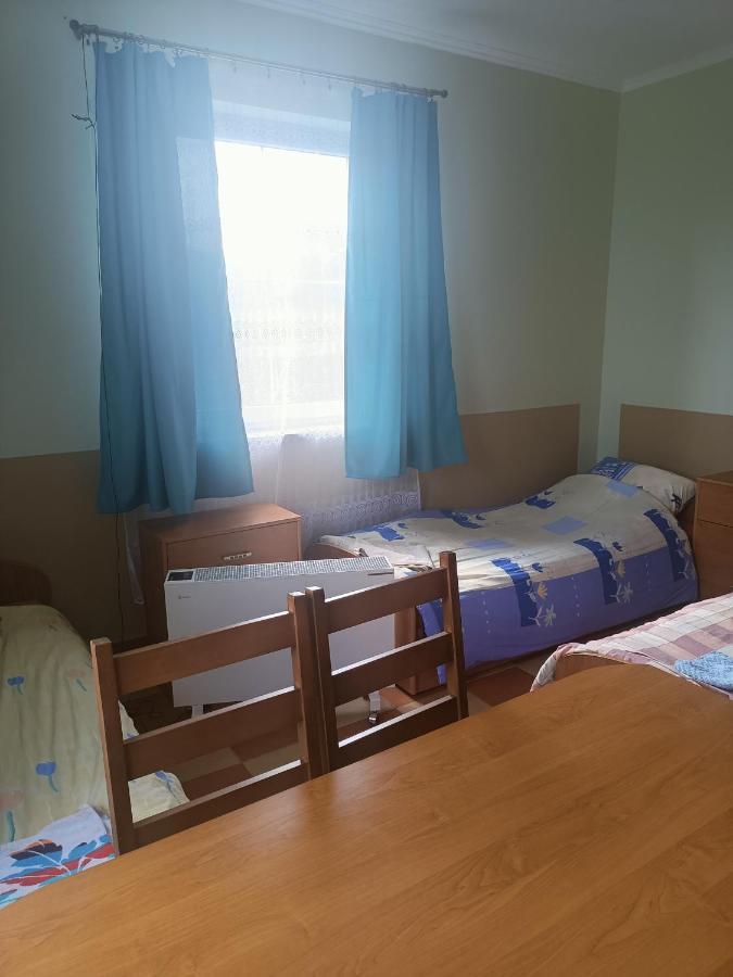 Hotel Gosciniec Bobliwo Esterno foto